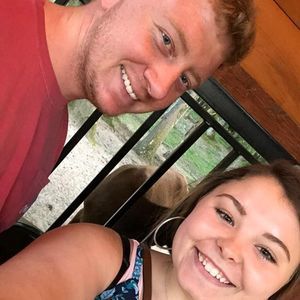 Meet your Posher, Amber laraye